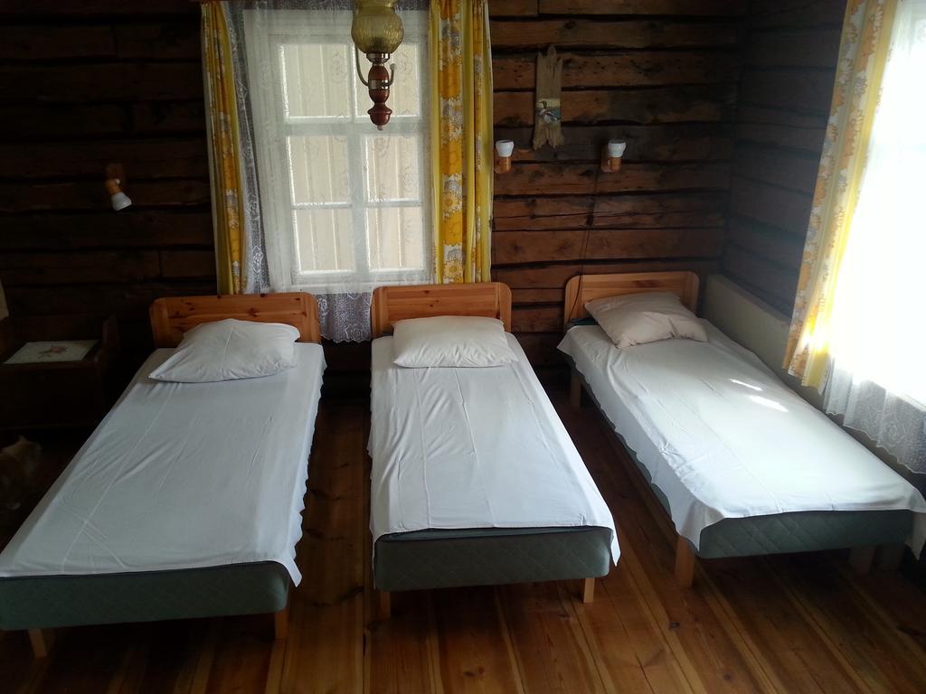 Katri Guesthouse Tubala 部屋 写真